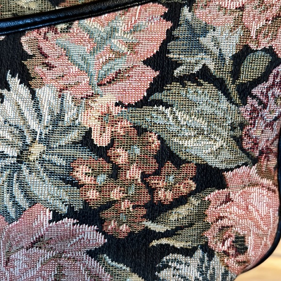 Vintage Mitzi International Tapestry Purse Handbag - Picture 3 of 7